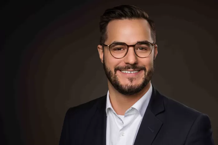 Mehr Einladungen zu Vorstellungsgesprächen – dein Bild hinterlässt einen bleibenden ersten Eindruck.
